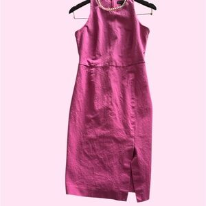 Flattering pink silhouette dress with slit